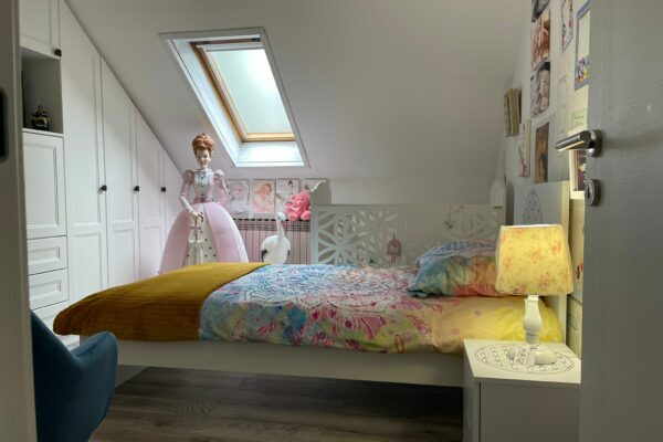 835307b9-3115-4e48-bee0-7a031e15dcf3